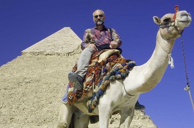 Giza Pyramids IMGP4636.jpg